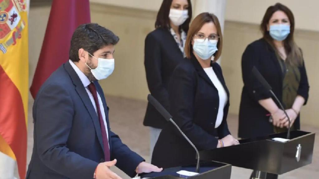 El presidente regional y la vicepresidenta.