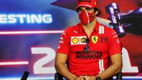 Carlos Sainz Jr. durante la rueda de prensa de los test de Bahrein