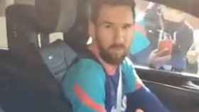 Leo Messi se enfada con unos fans por grabarle