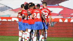 El Granada celebra un gol