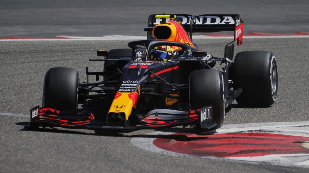 'Checo' Pérez en los test oficiales de Bahrein