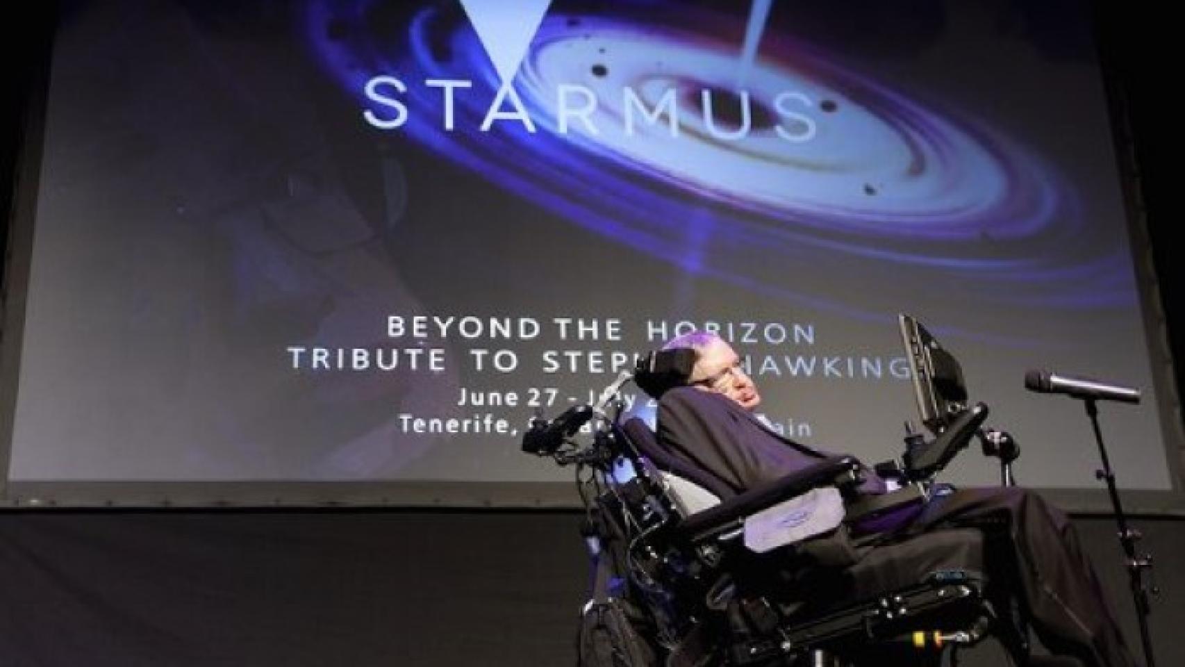 Stephen Hawking: "Tenemos que seguir viajando al espacio por el futuro