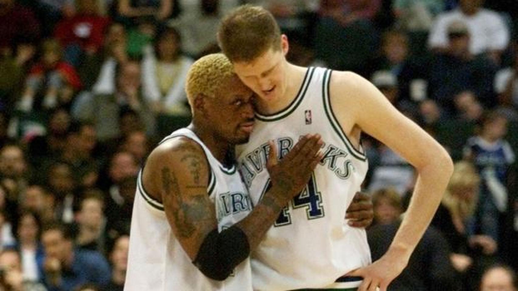 Shawn Bradley, exNBA y estrella en 'Space Jam', se queda parapléjico