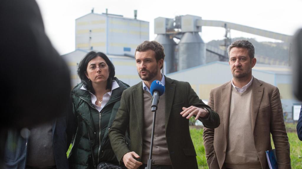 Pablo Casado y Jaime de Olano.