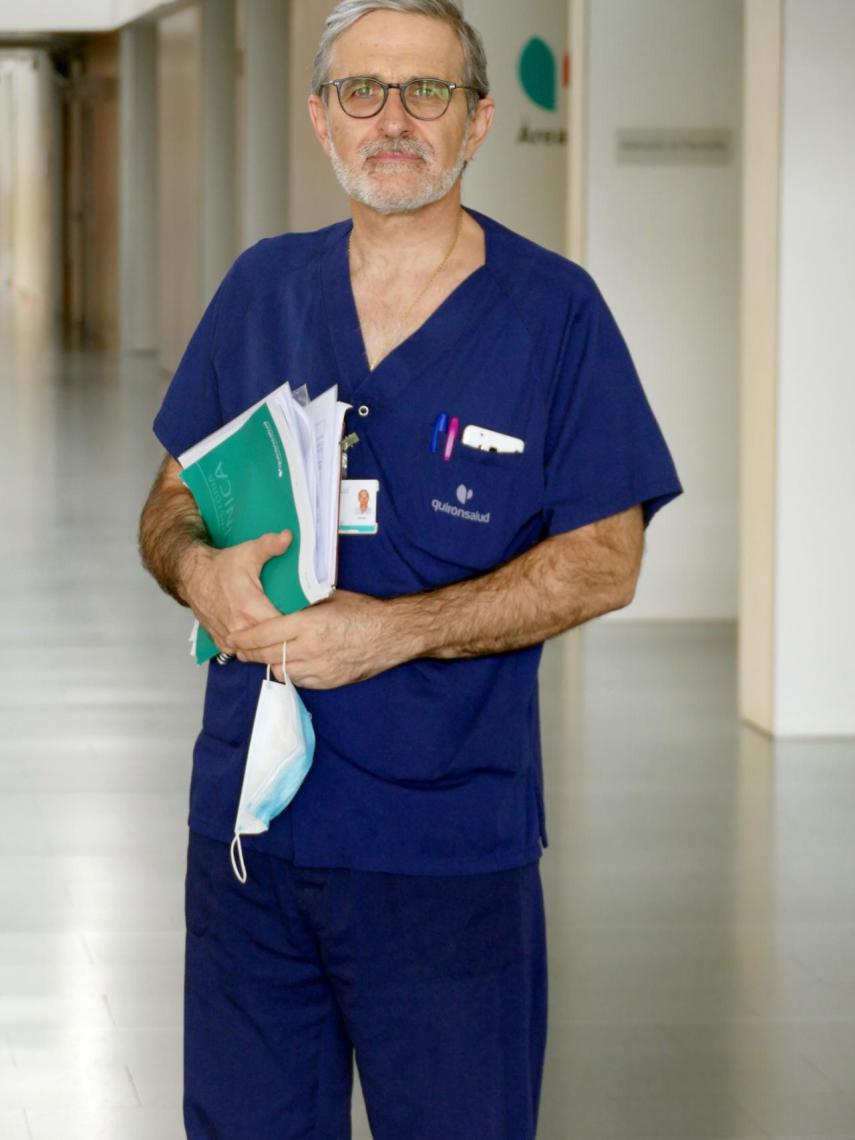 Dr. Daniel Carnevali.
