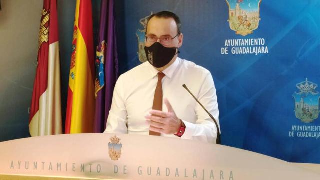 Antonio de Miguel,  portavoz de VOX en el
Ayuntamiento de Guadalajara