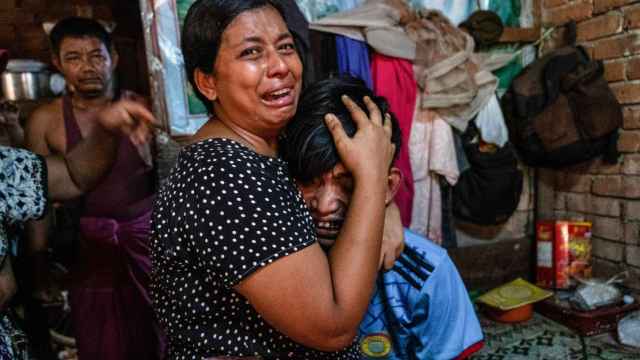 Los militares de Birmania desatan una matanza de civiles, incluidos niños