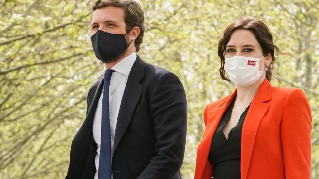 El presidente del PP, Pablo Casado, y la presidenta de Madrid en funciones, Isabel Díaz Ayuso.