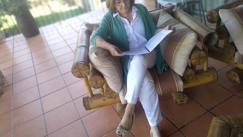 Campuzano, en la terraza de su casa, analizando la ley Celaá.