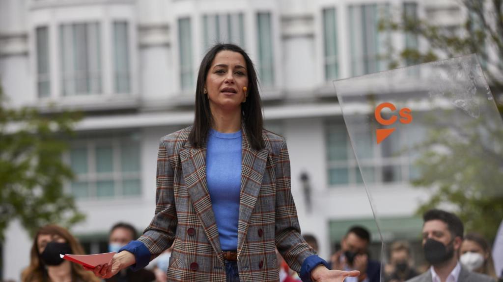La líder de Ciudadanos, Inés Arrimadas durante la presentación de Edmundo Bal como candidato a la presidencia de la Comunidad de Madrid.