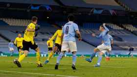 El City celebra su gol en el descuento ante el Dortmund