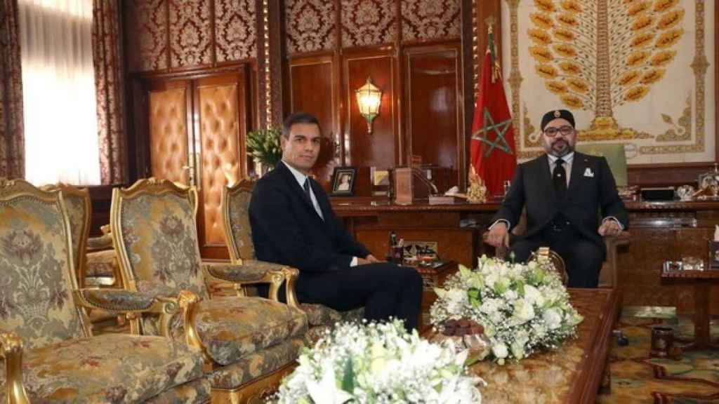 Pedro Sánchez y el rey de Marruecos Mohamed VI durante la reunión que mantuvieron en 2018.