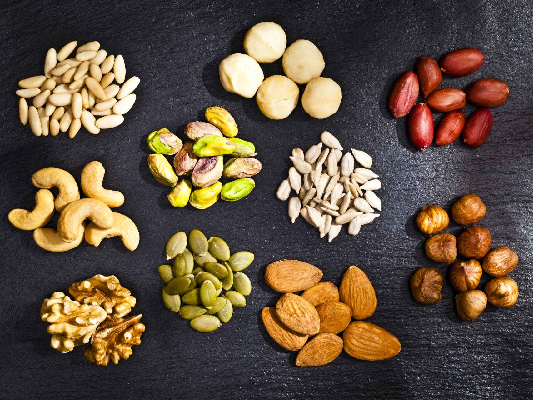 Los cuatro frutos secos que tienen menos proteínas: por qué los recomiendan  los médicos