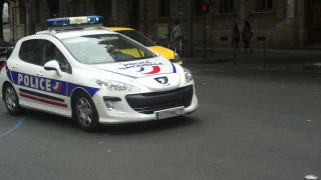 Un coche de la policía francesa.