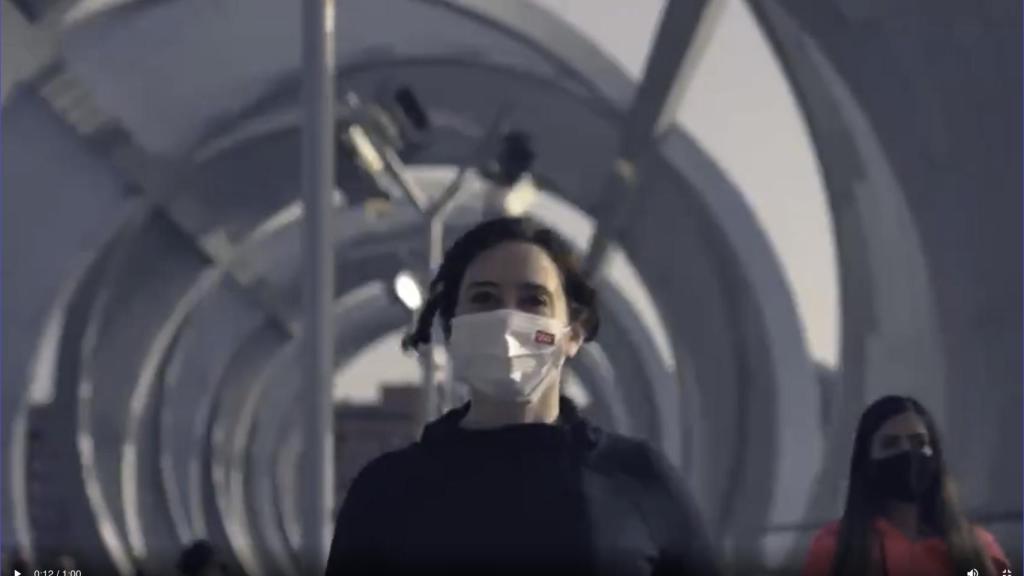 Fotograma del vídeo promocional de la campaña de Ayuso.