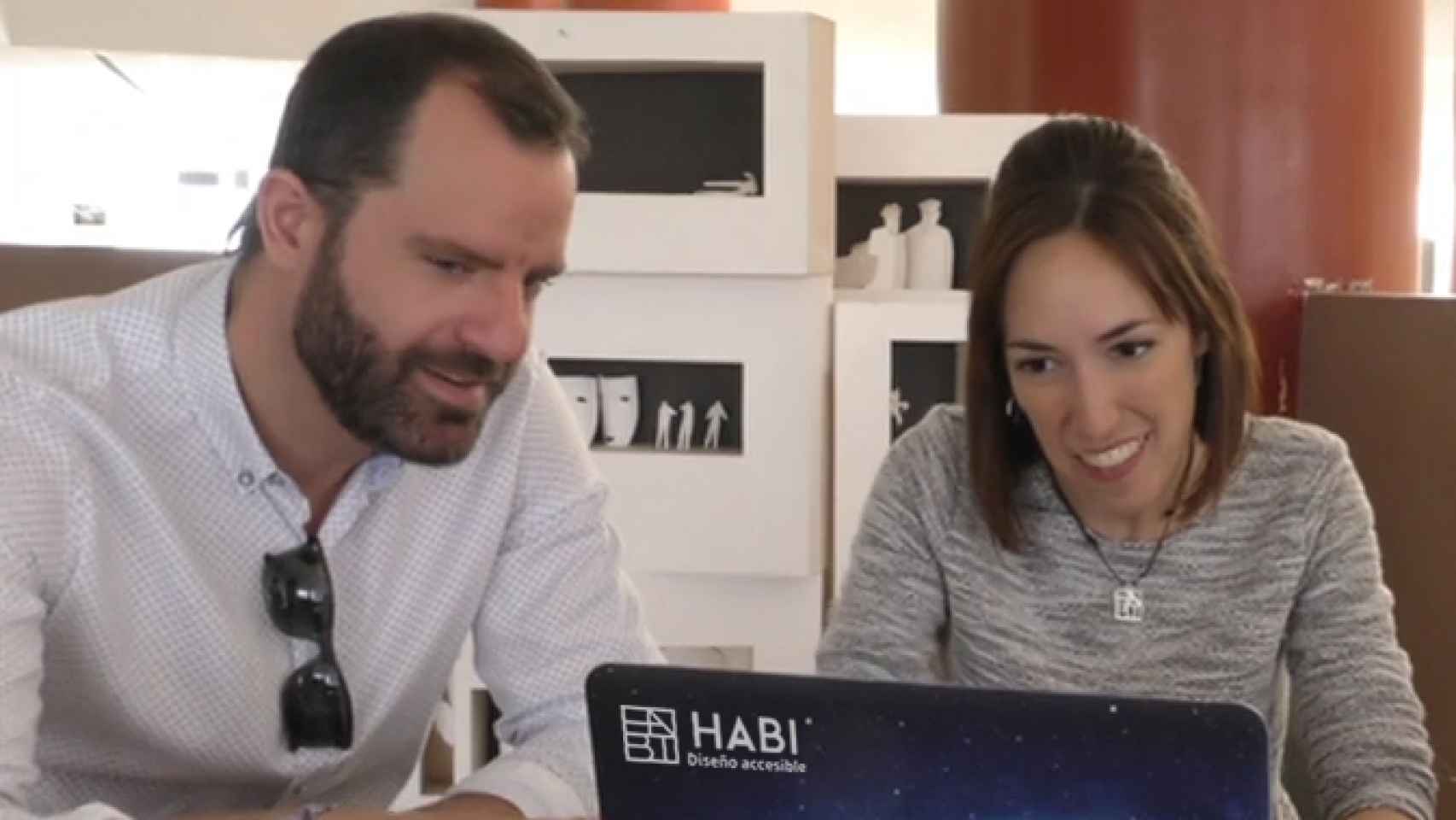 Alberto Cruz y Lourdes Domínguez son los fundadores de HABI.