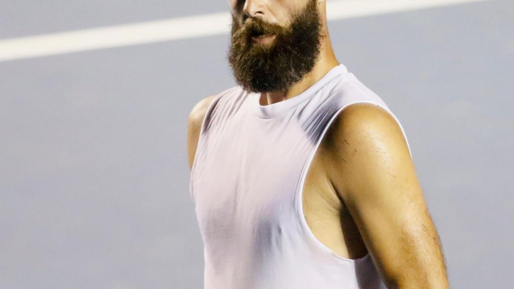 Benoit Paire durante un partido de tenis