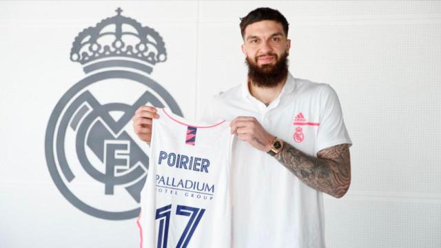 Poirier con la camiseta del Real Madrid