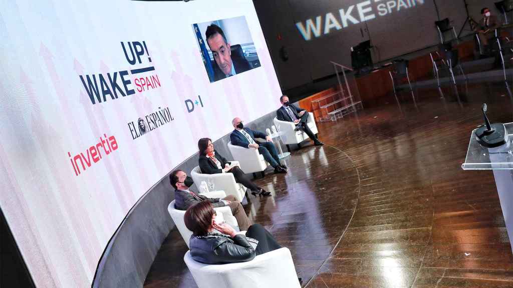 Imagen de la mesa redonda 'Transformación digital en las administraciones públicas', en la primera jornada del 'Wake up, Spain!'.