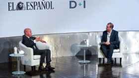 A la izquierda, Jaime de Jaraiz, presidente de LG, durante su intervención en 'Wake Up, Spain!'