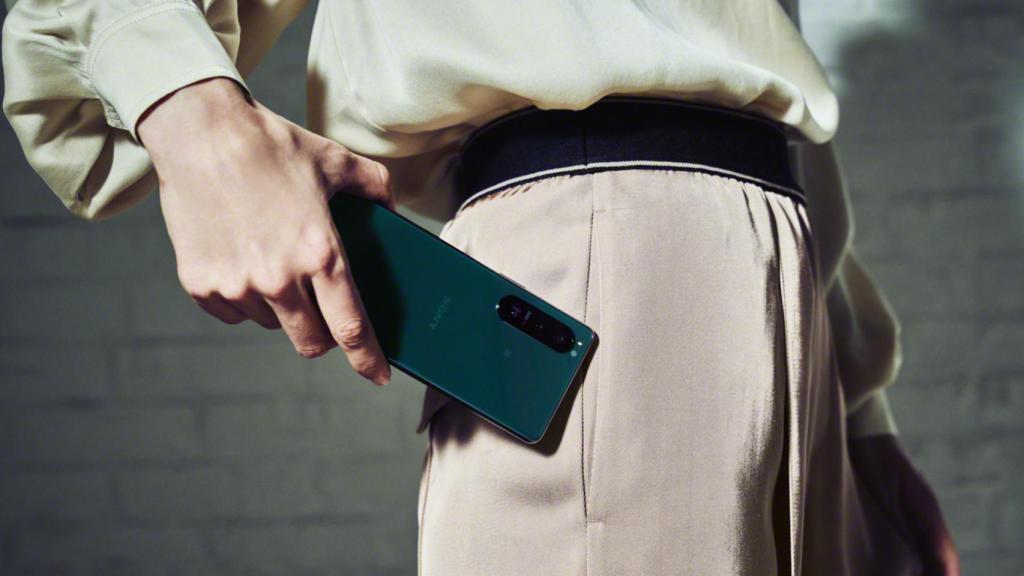 Xperia 5 III