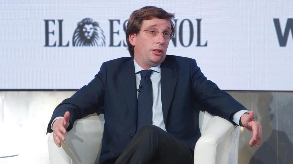 Almeida, en un momento del coloquio.