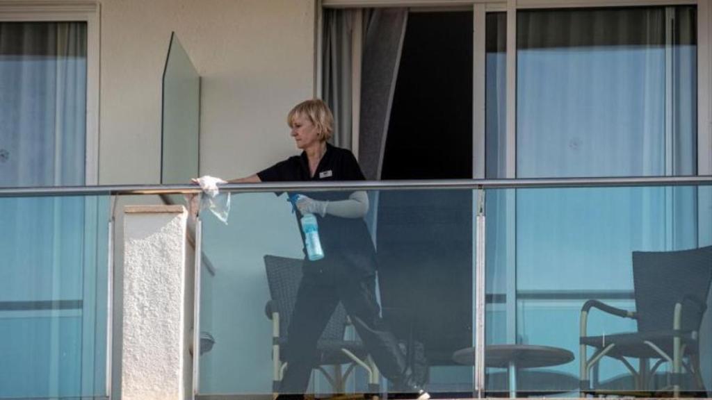 Una kelly trabajando.