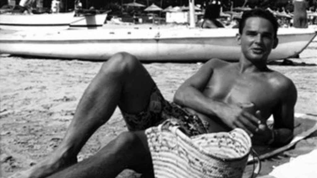 Loic Veillard en una playa de Benicasim en 1987, extraída del libro 'Macarras Interseculares'.
