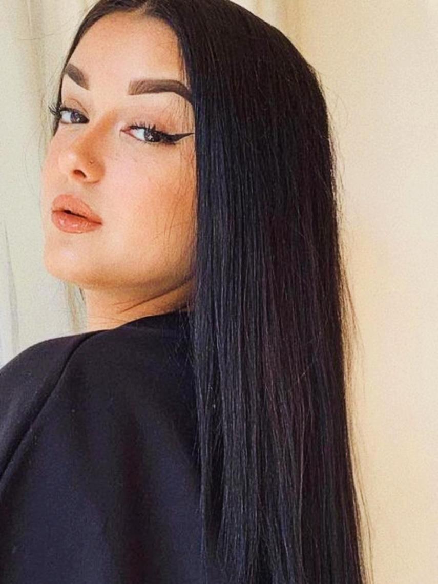 Julia demostró su pasión por la moda en su 18º cumpleaños.
