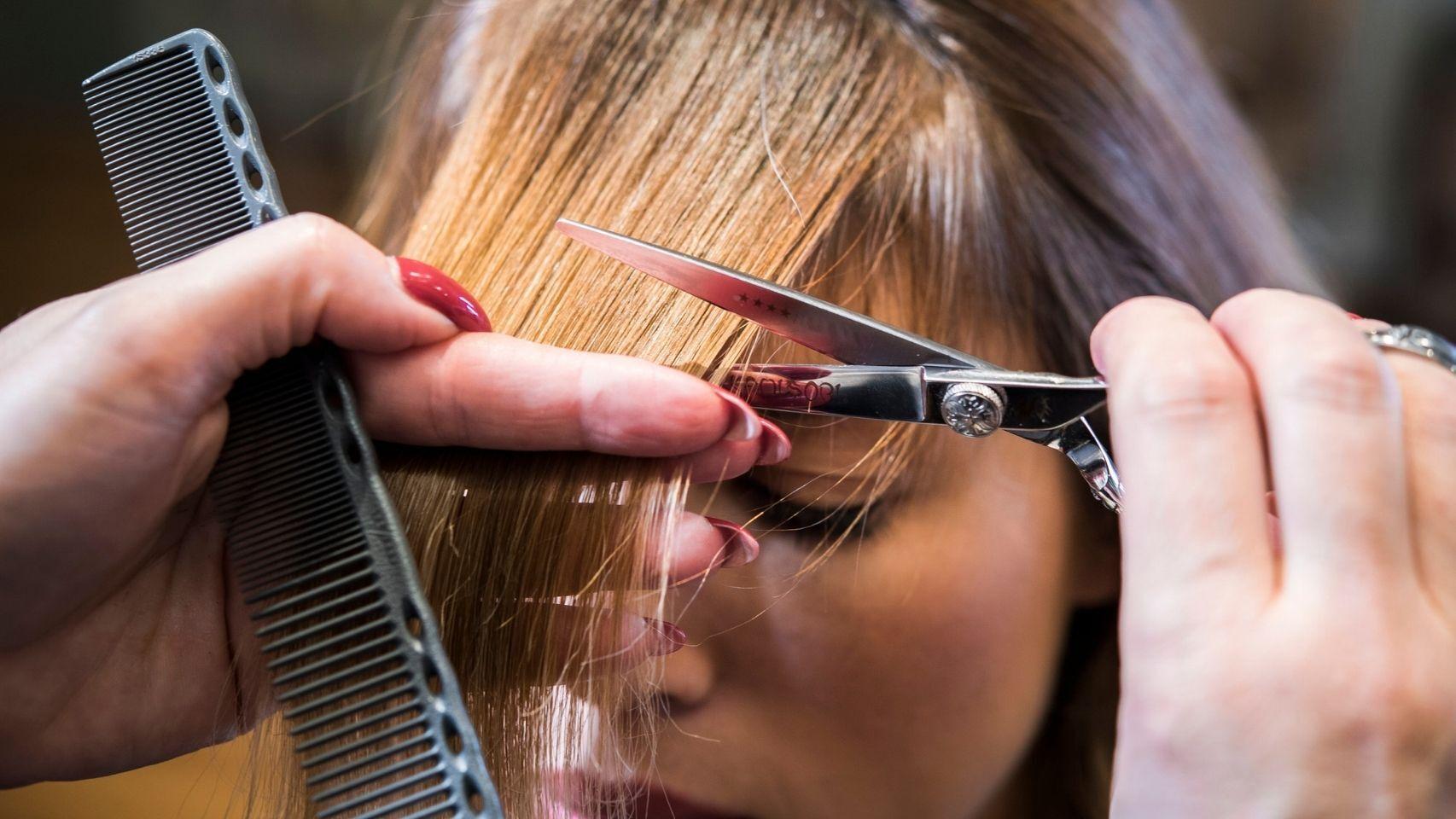 20 Accesorios para el cabello que JAMAS pasan de moda