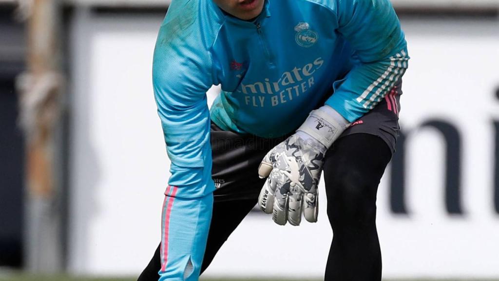 Andriy Lunin, durante un entrenamiento del Real Madrid