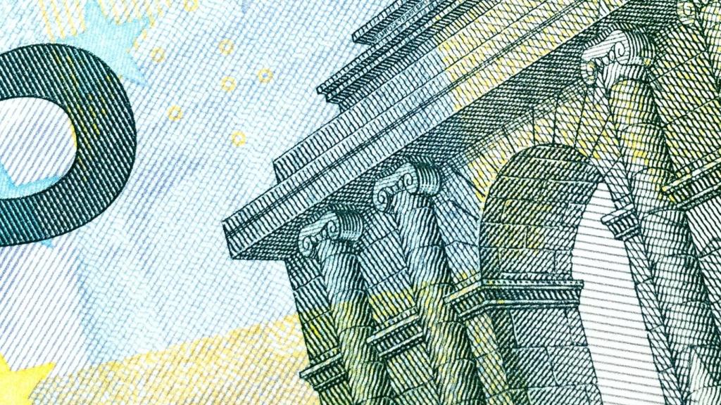 Un billete de cinco euros.