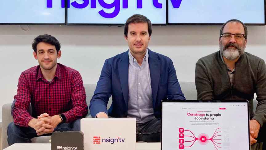 De izquierda a derecha,  Andrés Mardones (director de Producto de nsign.tv), Toni Viñals (CEO) y Germán Talón (director de tecnología)..