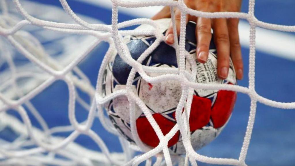 Un balón de balonmano