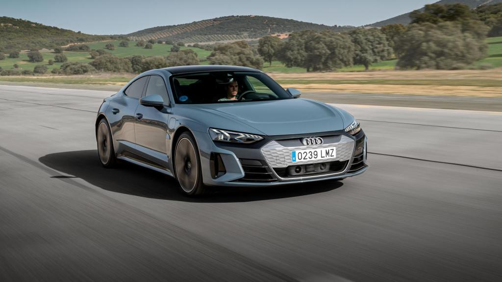 Audi e-tron GT.