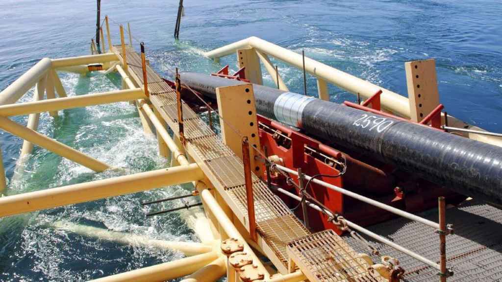 Despliegue de cable submarino