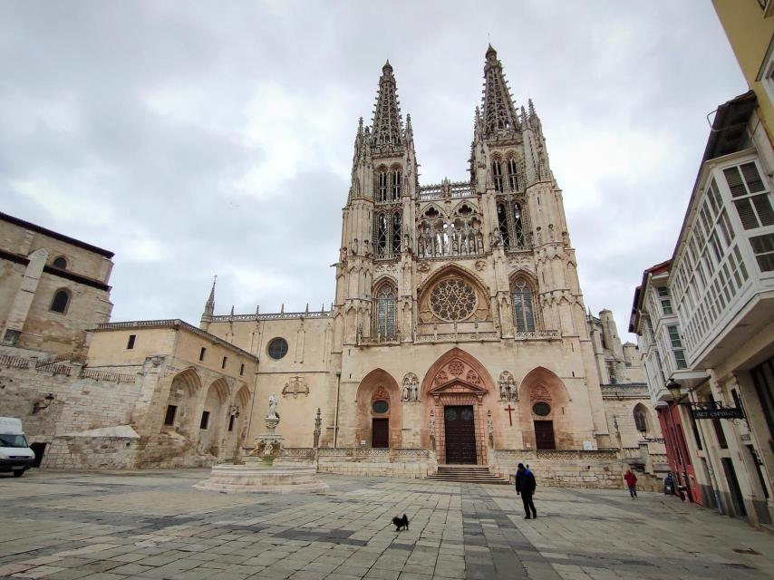 La plaza de Santa María, entrada principal a la catedral.