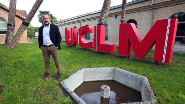 José Julián Garde, rector de la Universidad de Castilla-La Mancha (UCLM)