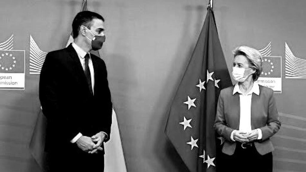 Pedro Sánchez y Ursula von der Leyen.