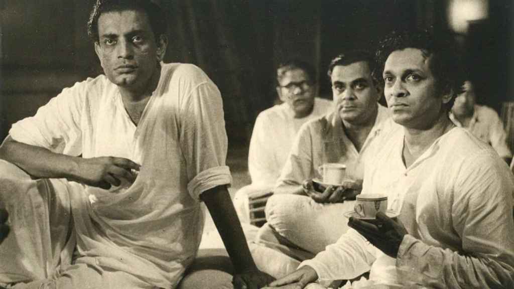 Satyajit Ray con Ravi Sankar en el rodaje de 'Pather Panchali'.