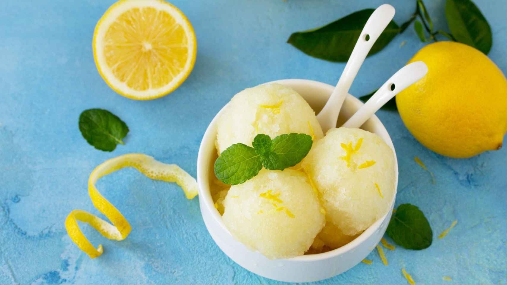 Sorbete de limón fácil, una receta ligera y refrescante