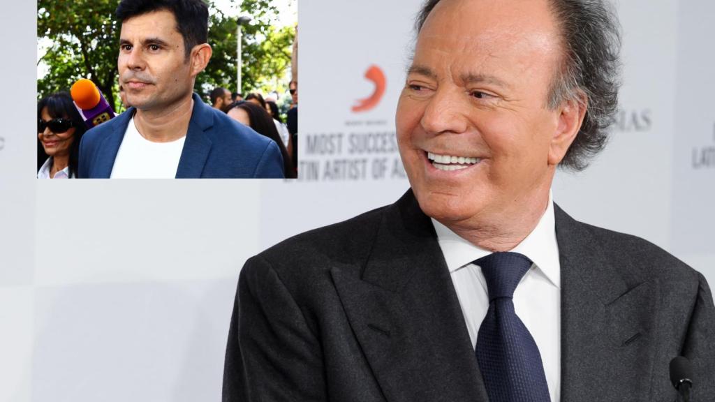 Julio Iglesias en montaje de JALEOS junto a Javier Santos.