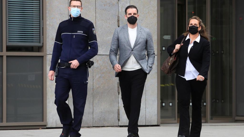 Metzelder tras su juicio en Dusseldorf