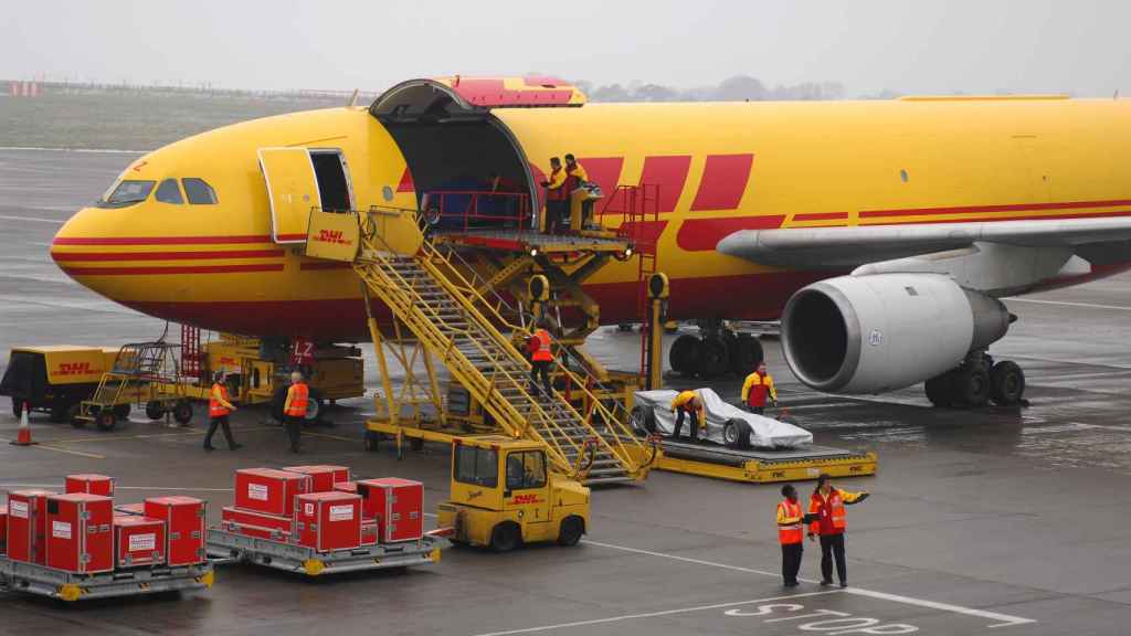 Zara, Iberia, DHL y el boom del ‘ecommerce’ tiran del desconocido negocio de la carga aérea en España