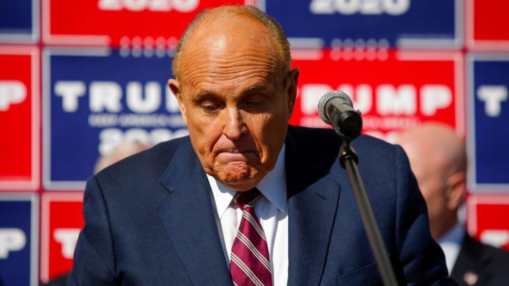 Rudy Giuliani durante un evento de Donald Trump, pocos días después de las elecciones presidenciales.