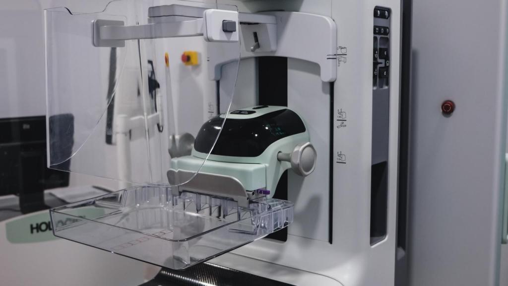 Mamógrafo 3D del hospital IMED Levante de Benidorm.