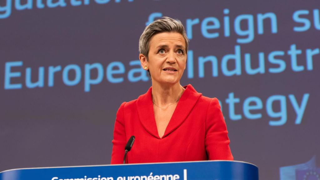 La vicepresidenta de la Comisión, Margrethe Vestager, durante la rueda de prensa de este miércoles