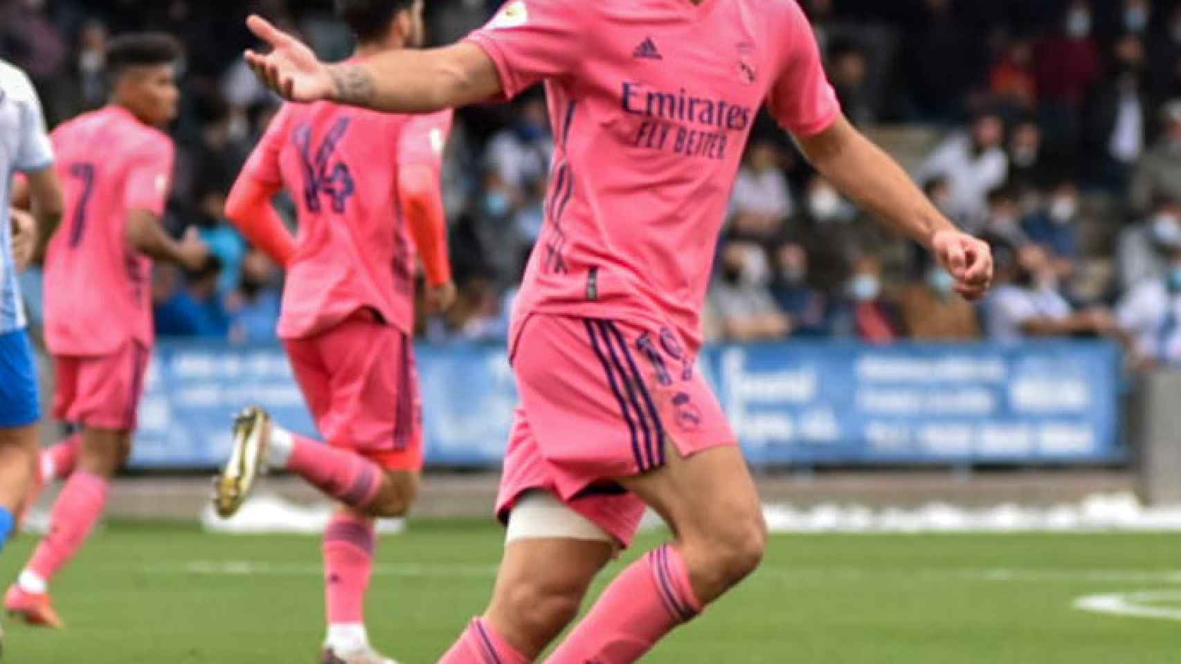 Hugo Duro celebra uno de sus goles ante el Talavera