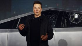 Elon Musk, en una de las presentaciones de su empresa.