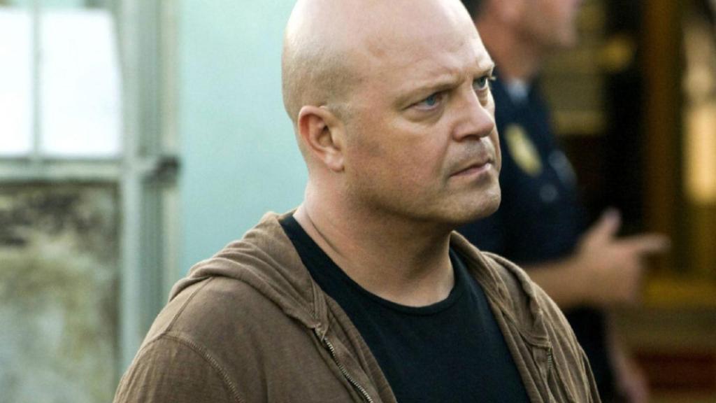 'The Shield' ('Pilot', 2002)